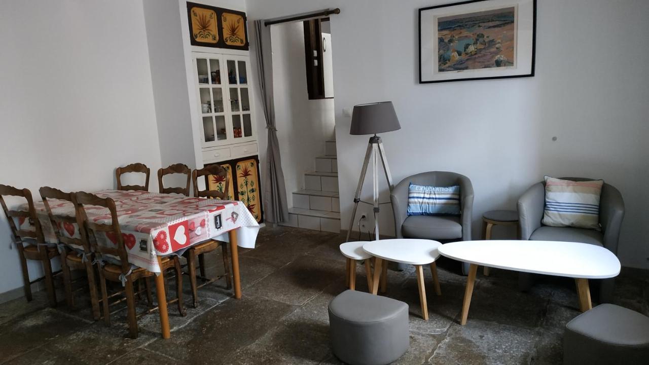 BOTOÙ KOAD, maison 2 ÉTOILES, WIFI gratuite, la MER, boulangerie, marché quotidien à 100 pas Douarnenez Exterior foto